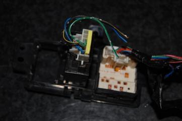 Блок управления зеркалами L200 06-14