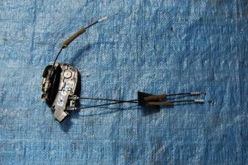 Замок двери задний правый INFINITI M35/M45 04-10