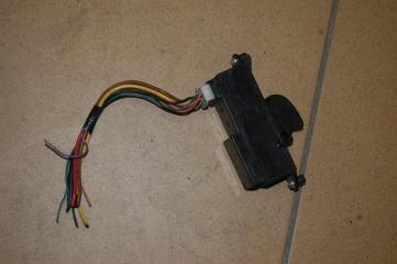 Кнопка стеклоподъемника LANCER IX 9 03-07