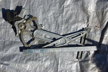 Стеклоподъемник передний левый COROLLA 150 06-13