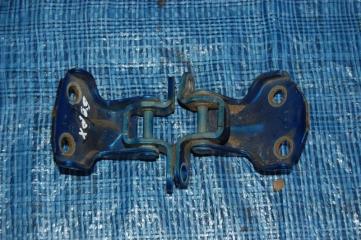 Петля двери IMPREZA 00-07 GD/GG