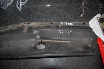 Пластик под лобовое стекло / Жабо левый TRIBECA B10 07-13
