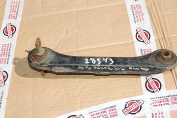 Рычаг задней подвески поперечный верхний задний правый MITSUBISHI CARISMA 95-04