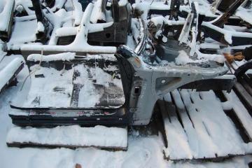 Четверть кузова передняя правый INFINITI G35 03-07