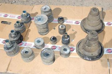 Отбойник амортизатора TOYOTA LAND CRUISER 200 08-21