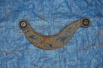 Рычаг задней подвески поперечный верхний задний левый 3 BK 03-08