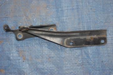 Петля капота левая FORESTER SG 02-07