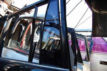 Стекло двери глухое заднее левое LEXUS GX470 02-09