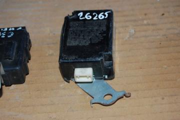 Блок управления центральным замком CAMRY 40 06-11