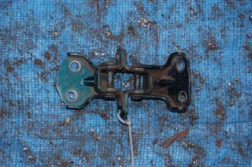 Петля двери IMPREZA 00-07 GD/GG