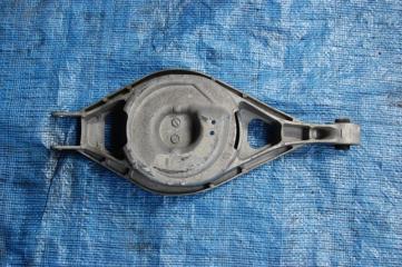 Рычаг задней подвески поперечный нижний задний правый M35/M45 04-10