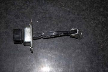 Ограничитель двери передний правый OUTLANDER XL 05-13