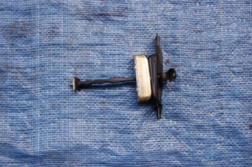 Ограничитель двери передний правый M35/M45 04-10