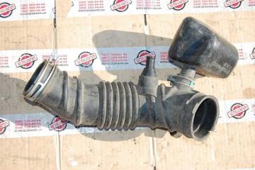 Патрубок воздушного фильтра RAV4 05-12