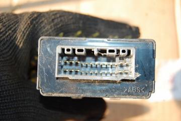 Блок электронный SUBARU FORESTER SG 02-07