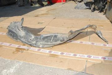 Подкрылок передний правый MAZDA 626 GE 91-97