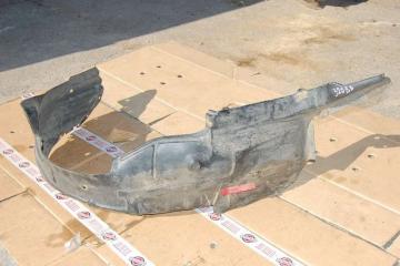 Подкрылок передний правый 626 GE 91-97