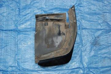 Брызговик задний правый MITSUBISHI PAJERO 99-06