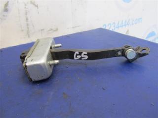 Ограничитель двери передний левый GS350 GS300 05-11