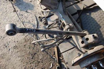 Рычаг задней подвески продольный задний правый TOYOTA LAND CRUISER PRADO 120 02-09