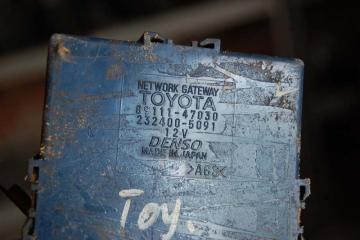 Блок управления двигателем TOYOTA PRIUS - 20 03-11