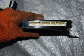 Блок управления центральным замком TOYOTA VENZA 09-16