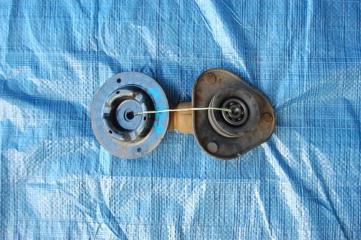 Опора амортизатора AURIS 06-12