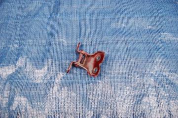 Петля двери нижняя передняя левая MATRIX 02-08