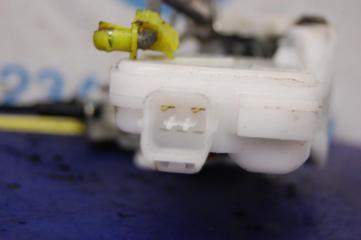 Замок двери задний левый GALANT 03-12