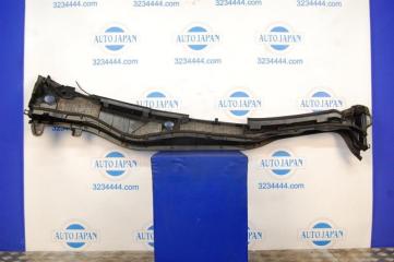 Пластик под лобовое стекло / Жабо GS350 GS300 05-11