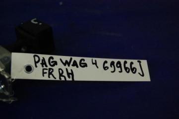 Ограничитель двери передний правый PAJERO 06-21