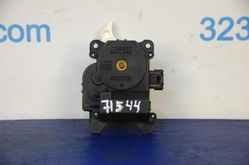 Моторчик заслонки печки GS350 GS300 05-11