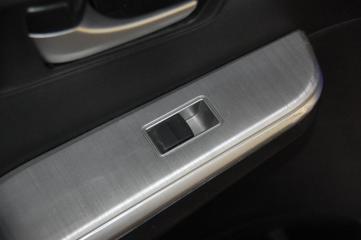 Кнопка стеклоподъемника TOYOTA CAMRY 50 12-15