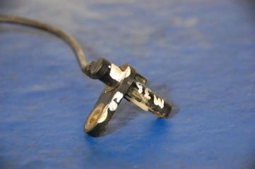 Датчик ABS задний левый INFINITI M35/M45 04-10