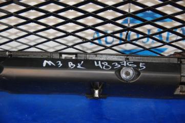 Решетка переднего бампера 3 BK 03-08