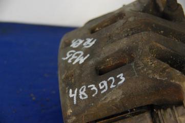 Суппорт тормозной передний правый INFINITI M35/M45 04-10