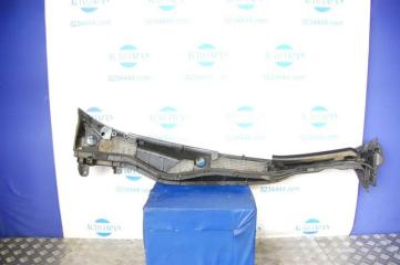 Пластик под лобовое стекло / Жабо LEXUS GS350 GS300 05-11