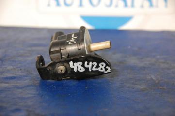 Клапан электромагнитный (вакуумный) CAMRY 40 06-11