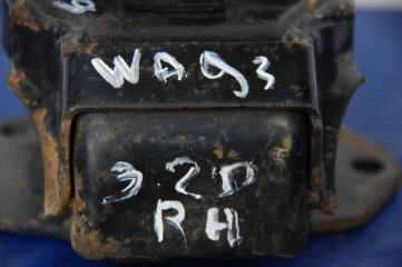 Подушка двигателя правая MITSUBISHI PAJERO 99-06