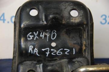 Крепление балки подвески заднее правое GX470 02-09