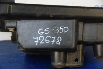 Полка аккумулятора GS350 GS300 05-11
