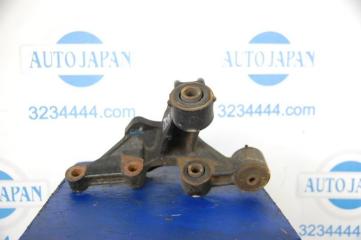 Цапфа задняя правая CAMRY 30 02-06