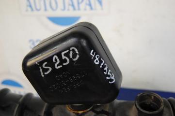 Патрубок воздушного фильтра IS250/350 05-13