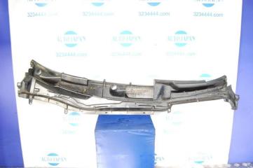 Пластик под лобовое стекло / Жабо LEXUS IS250/350 05-13