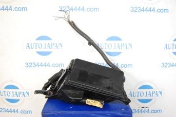 Блок предохранителей моторный отсек GS350 GS300 05-11