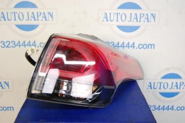 Фонарь наружный задний правый TOYOTA RAV4 13-19