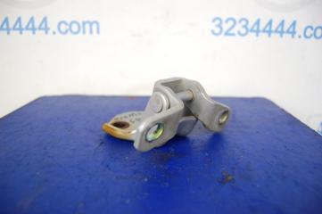 Петля двери верхняя передняя левая PREMACY 98-03