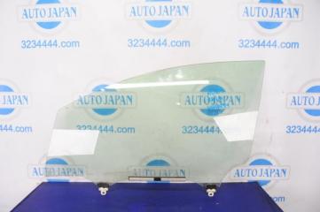 Стекло двери переднее левое AURIS 06-12