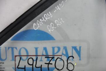 Стекло двери глухое заднее правое CAMRY 40 06-11