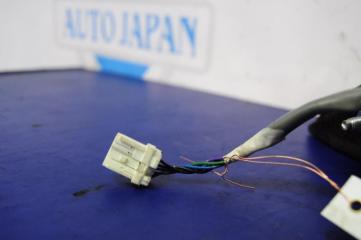 Зеркало правое G35 03-07